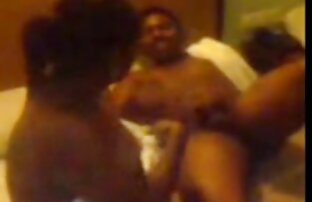 sexo xxx Fistfuck y velas en el culo de la mujer en el consultorio cerda follando del médico