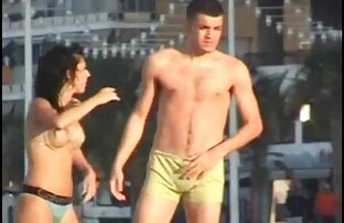 sexo xxx Ébano holandés chupa una polla en la habitación del mu cerdasxxx hotel
