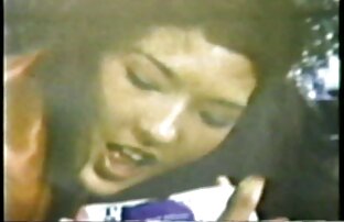 sexo xxx Compartido novia videosxxx cerdas disfruta de dos pollas en la boca